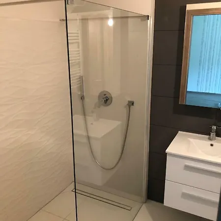 Apartament Behouse@lake *