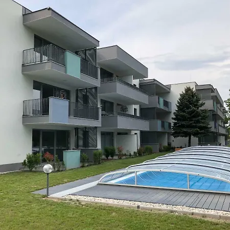Apartment Behouse@lake Balatonfured